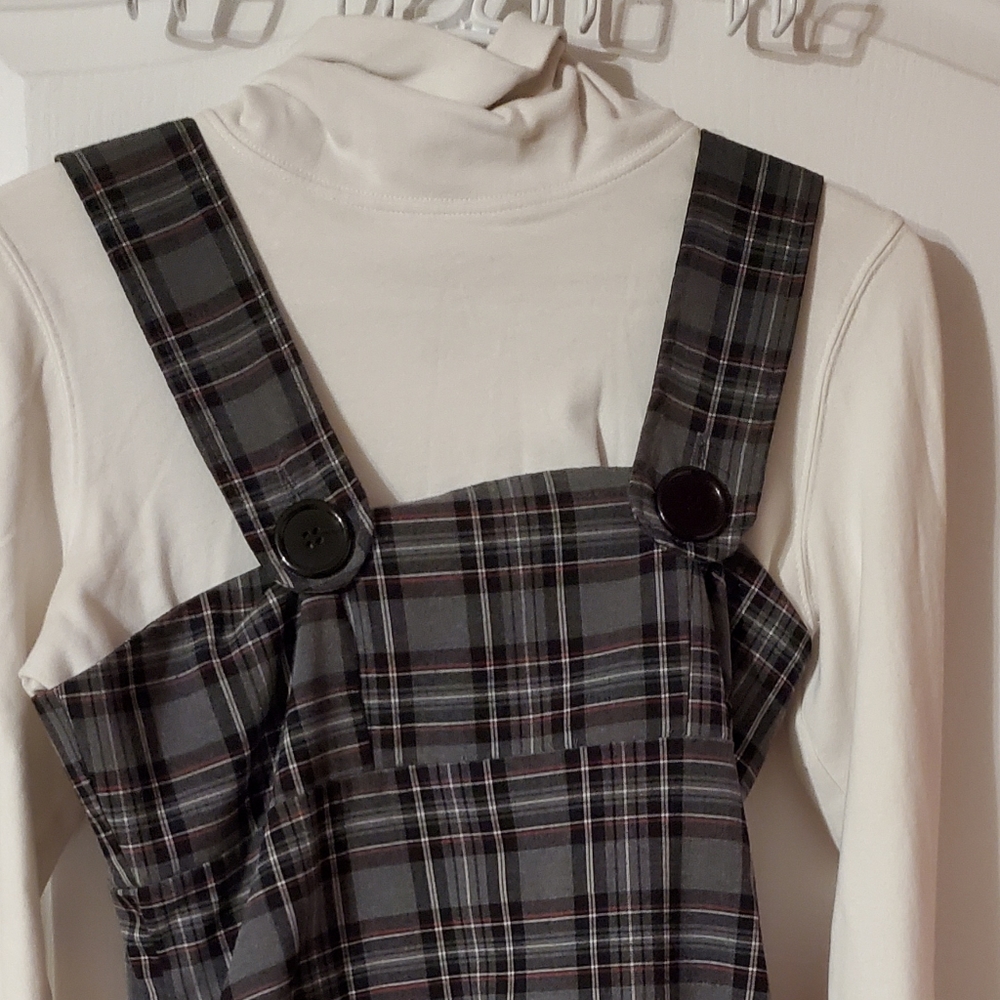 Women's dress